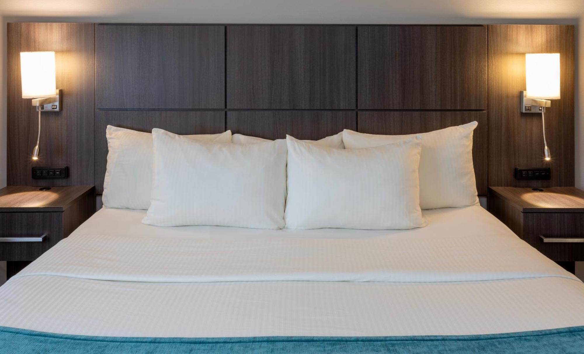 Paynesville Inn & Suites Δωμάτιο φωτογραφία