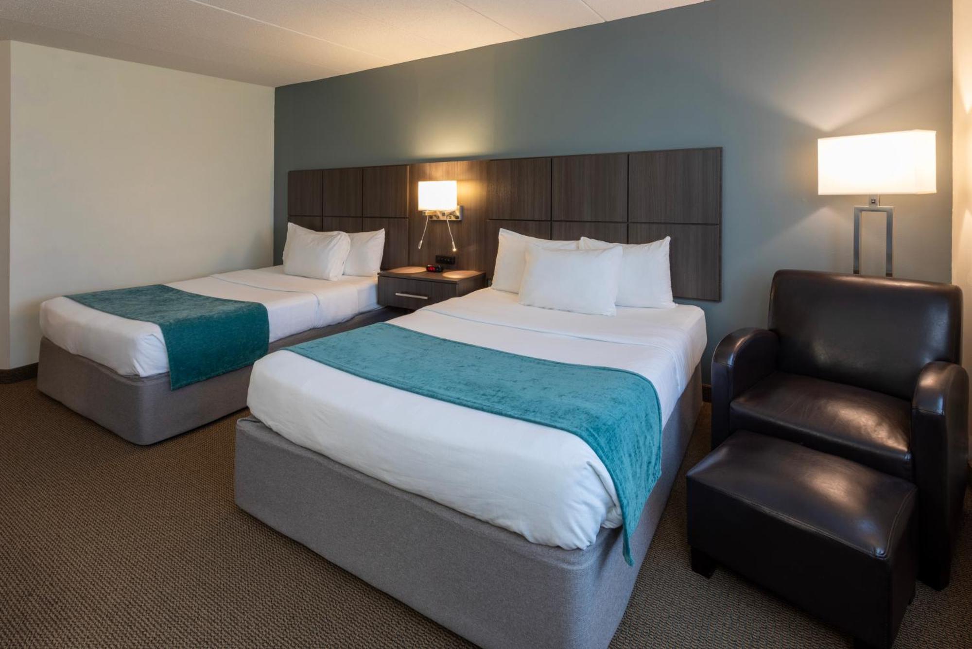 Paynesville Inn & Suites Δωμάτιο φωτογραφία